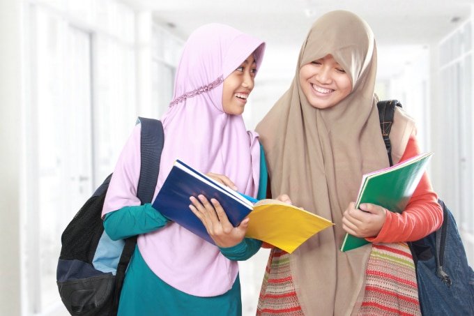 Al Mujtama Girls School